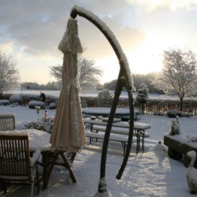 terras in sneeuw